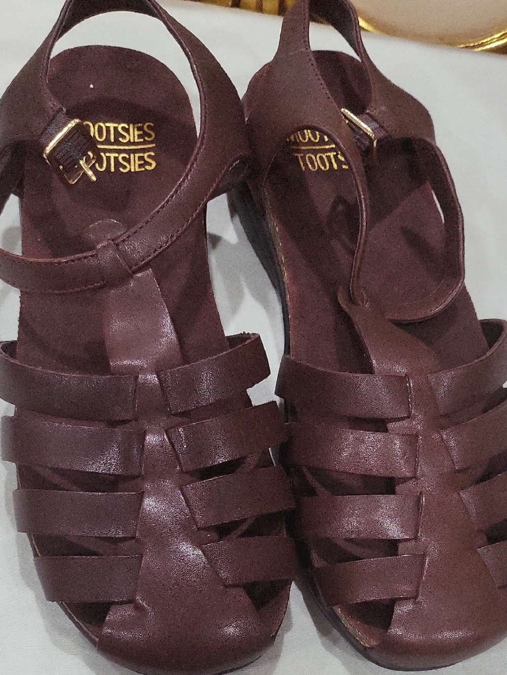 Mootsies Tootsies Women’s Brown Leather Adjustable Buckle Strappy Sandals Sz 7.5